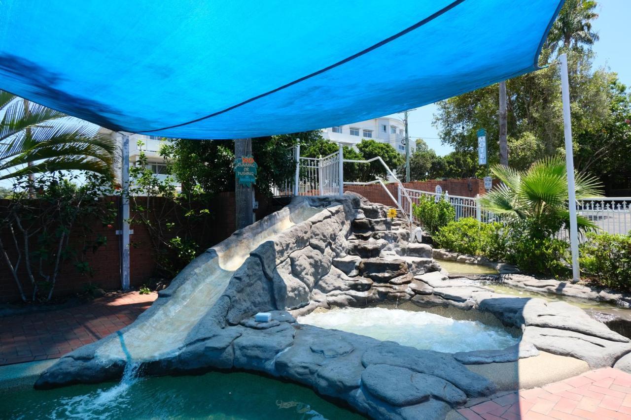 Sapphire Palms Motel Entrance Екстериор снимка