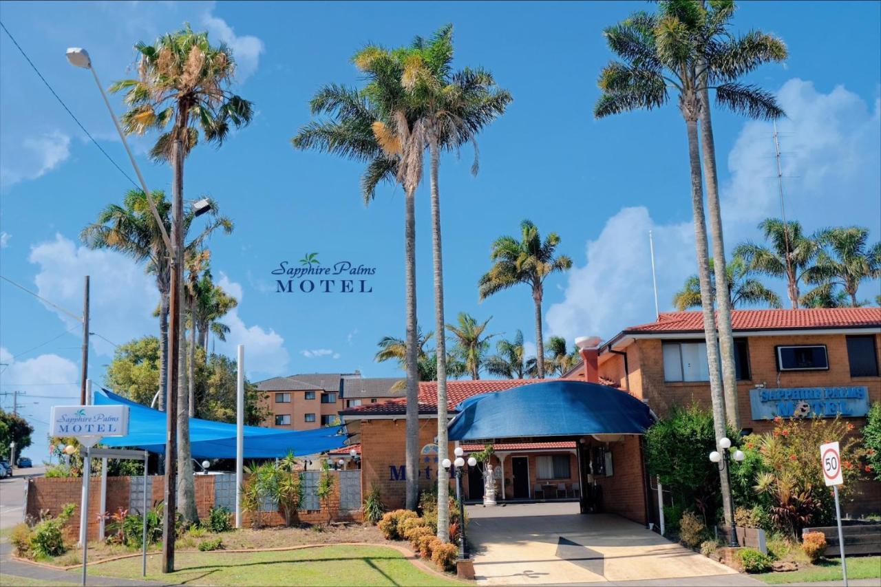 Sapphire Palms Motel Entrance Екстериор снимка